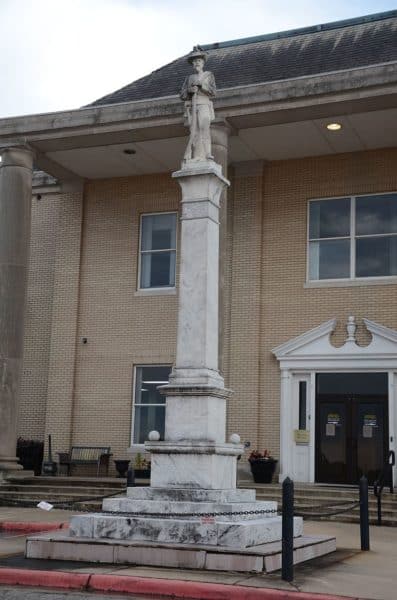 Confederate Monument in Pine Bluff, AR
